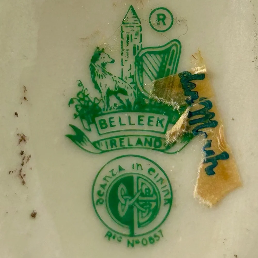 Belleek ireland swan